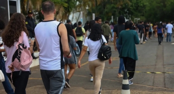 Fies: estudantes pré-selecionados devem finalizar inscrição hoje